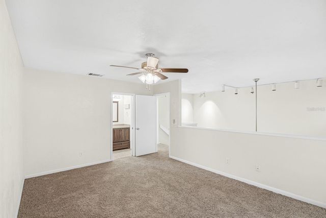 5528 SW 4TH PLACE 5528, Gainesville, FL 32607