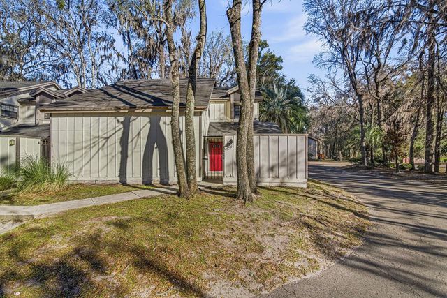 5528 SW 4TH PLACE 5528, Gainesville, FL 32607