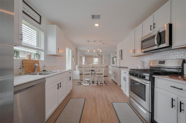 7207 Clover Chase Drive, Katy, TX 77493