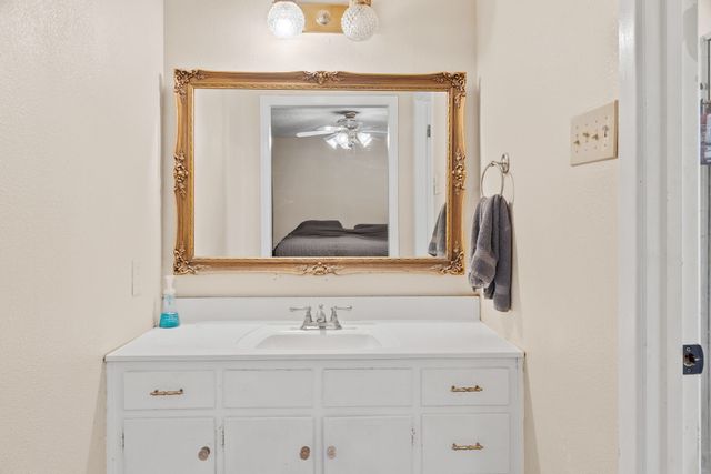 3935 Dawn Drive, Paris, TX 75462