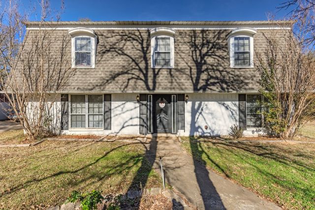 3935 Dawn Drive, Paris, TX 75462