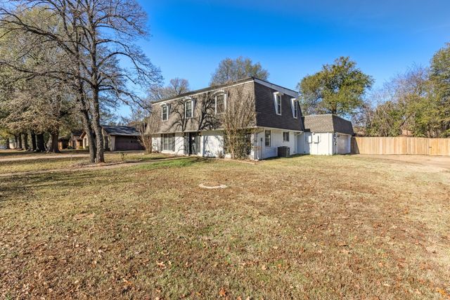 3935 Dawn Drive, Paris, TX 75462