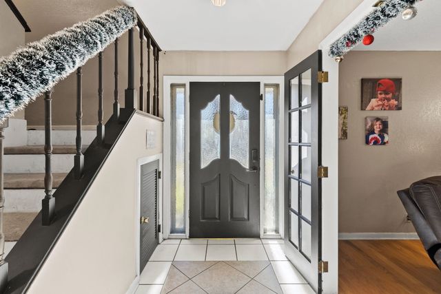 3935 Dawn Drive, Paris, TX 75462