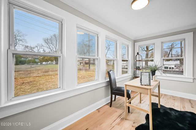 8 Newman Street, Hazlet, NJ 07734