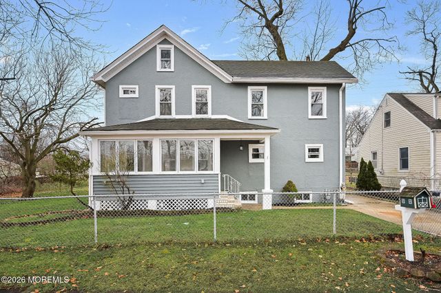 8 Newman Street, Hazlet, NJ 07734