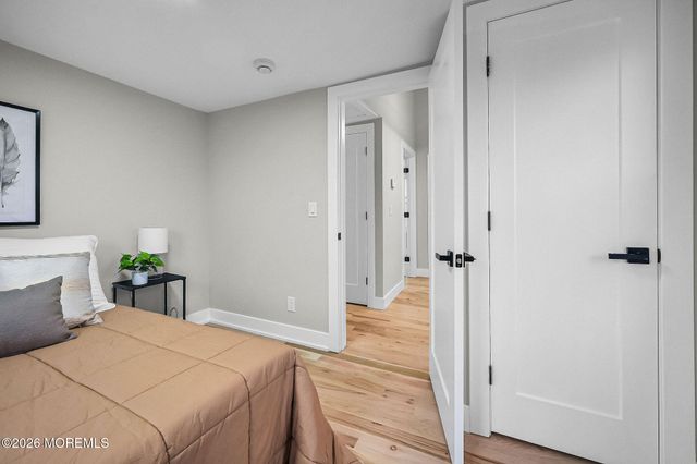 8 Newman Street, Hazlet, NJ 07734