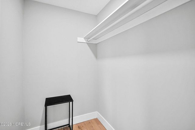 8 Newman Street, Hazlet, NJ 07734