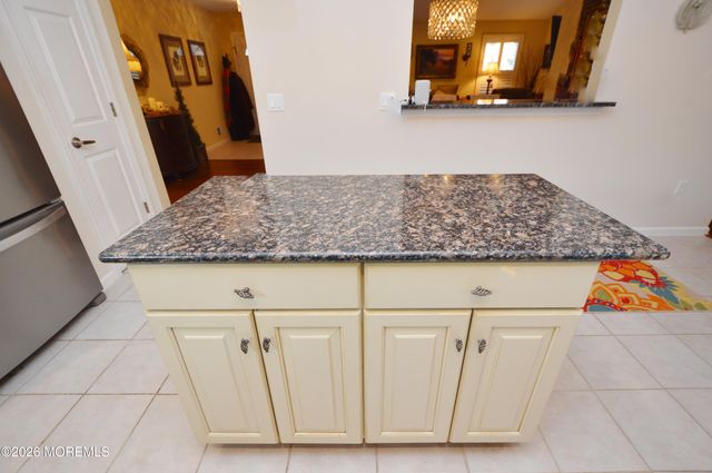 2555 Ridgemont Court, Toms River, NJ 08755