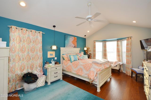 2555 Ridgemont Court, Toms River, NJ 08755