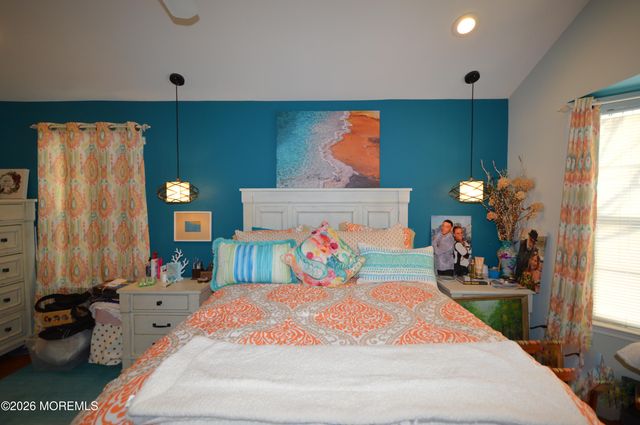 2555 Ridgemont Court, Toms River, NJ 08755