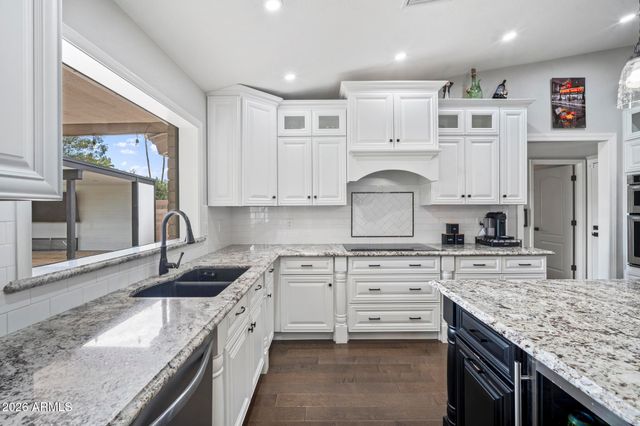 409 E CAROL ANN Way, Phoenix, AZ 85022