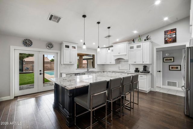 409 E CAROL ANN Way, Phoenix, AZ 85022