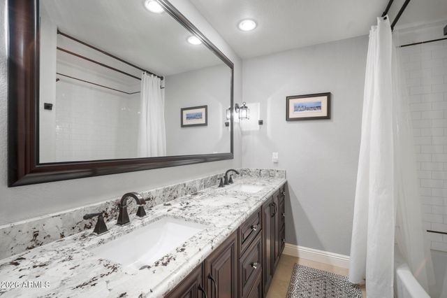 409 E CAROL ANN Way, Phoenix, AZ 85022