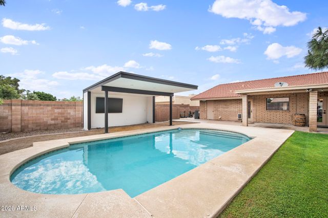 409 E CAROL ANN Way, Phoenix, AZ 85022