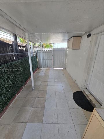 7930 NW 174th Terrace 0, Hialeah, FL 33015
