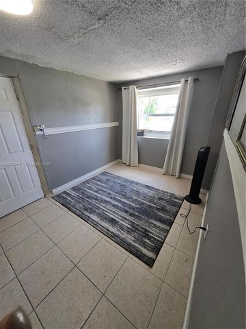 7930 NW 174th Terrace 0, Hialeah, FL 33015