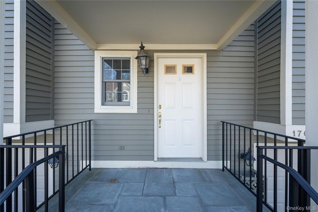 1703 Regent Drive, Mount Kisco, NY 10549