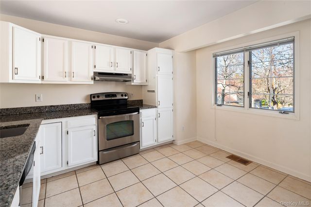 1703 Regent Drive, Mount Kisco, NY 10549