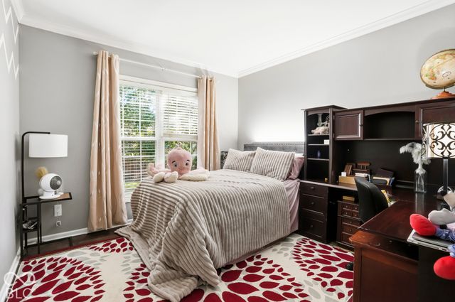 5889 Pebblestream Drive, Carmel, IN 46033