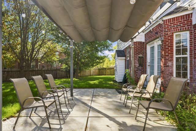 5889 Pebblestream Drive, Carmel, IN 46033