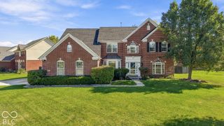 5889 Pebblestream Drive, Carmel, IN 46033