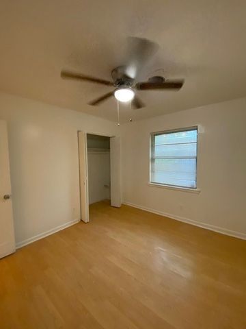 5308 Caroldean Street, Haltom City, TX 76117