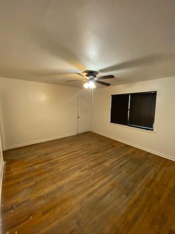 5308 Caroldean Street, Haltom City, TX 76117
