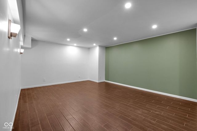 2730 Sutherland Avenue, Indianapolis, IN 46205