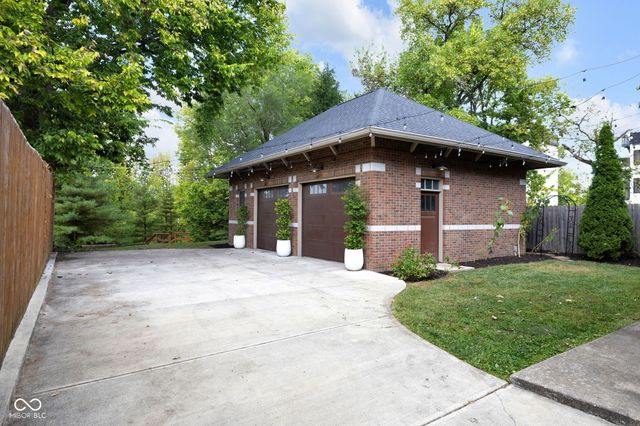 2730 Sutherland Avenue, Indianapolis, IN 46205