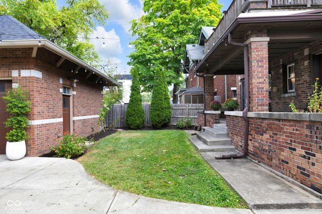 2730 Sutherland Avenue, Indianapolis, IN 46205