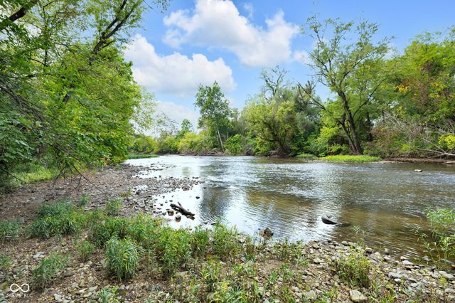 2730 Sutherland Avenue, Indianapolis, IN 46205