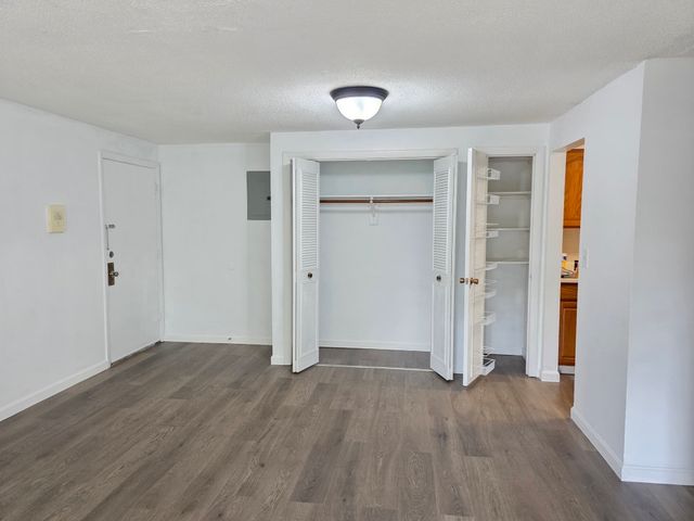 180 Main Street 5304, Bridgewater, MA 02324
