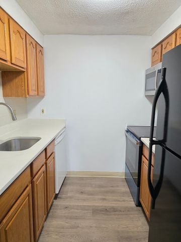 180 Main Street 5304, Bridgewater, MA 02324