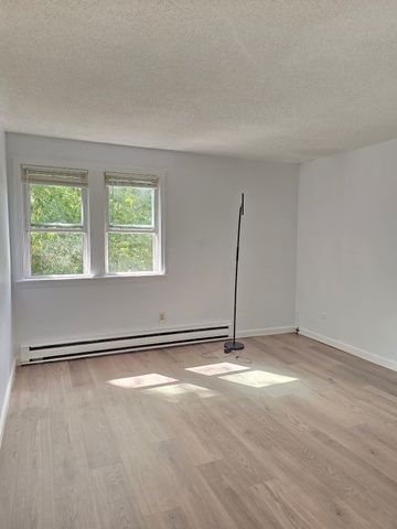 180 Main Street 5304, Bridgewater, MA 02324