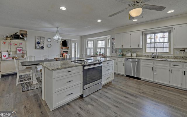 539 Rhodes Drive, Elberton, GA 30635