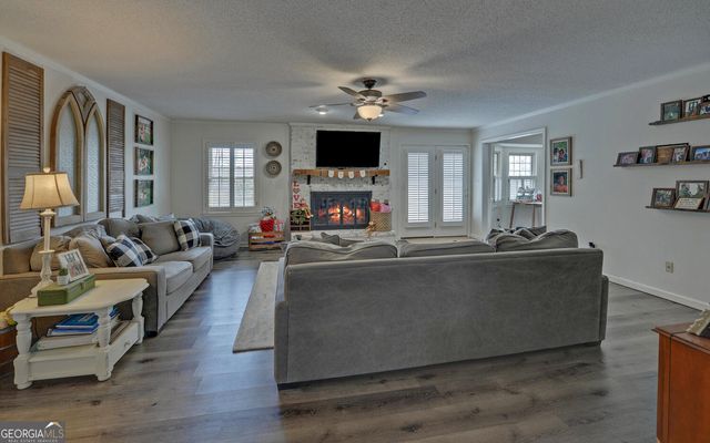 539 Rhodes Drive, Elberton, GA 30635