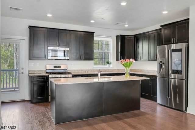 1808 Devon Ln, Rockaway Twp., NJ 07866
