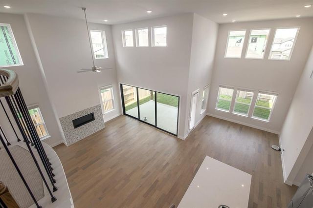 20028 CRESTED CARACARA LN, Pflugerville, TX 78660