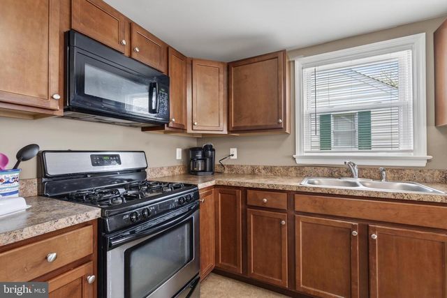 1810 HARRISON AVE, Wilmington, DE 19809