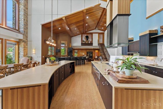 1805 Waggoner Riffle Road, West Union, OH 45693