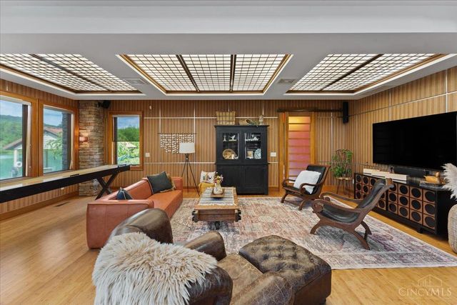 1805 Waggoner Riffle Road, West Union, OH 45693