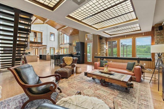 1805 Waggoner Riffle Road, West Union, OH 45693