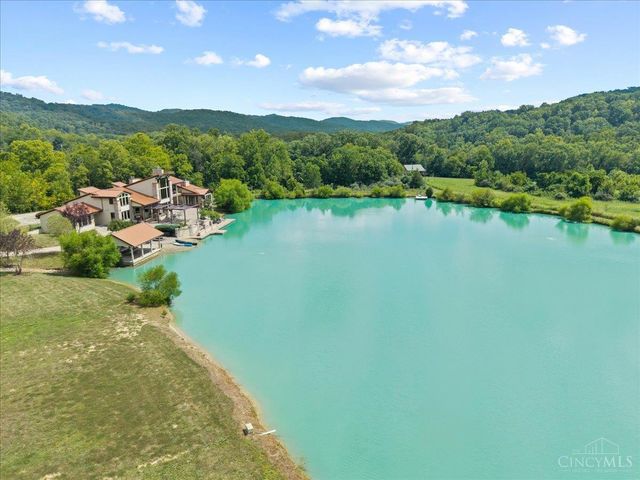 1805 Waggoner Riffle Road, West Union, OH 45693