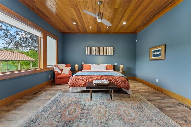 1805 Waggoner Riffle Road, West Union, OH 45693