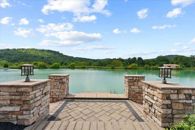 1805 Waggoner Riffle Road, West Union, OH 45693