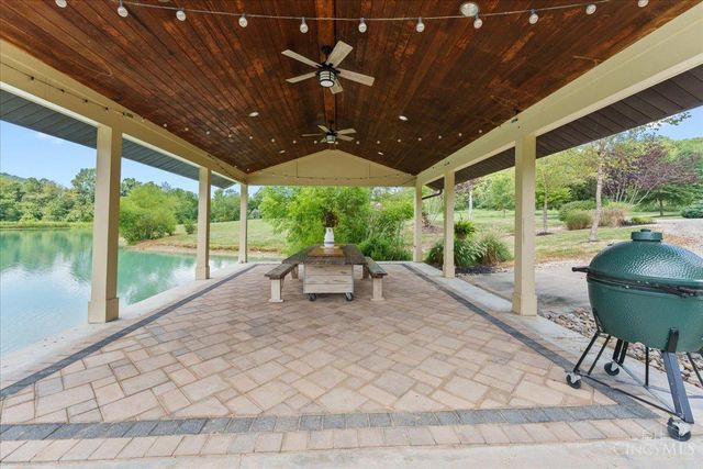 1805 Waggoner Riffle Road, West Union, OH 45693