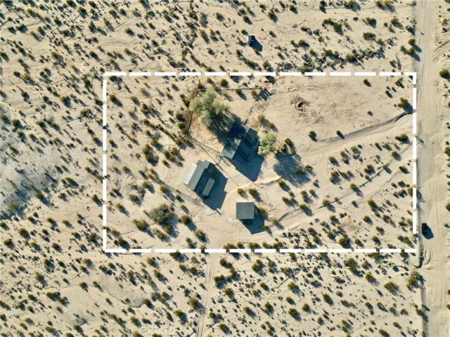 72555 Nicolson Dr, 29 Palms, CA 92277