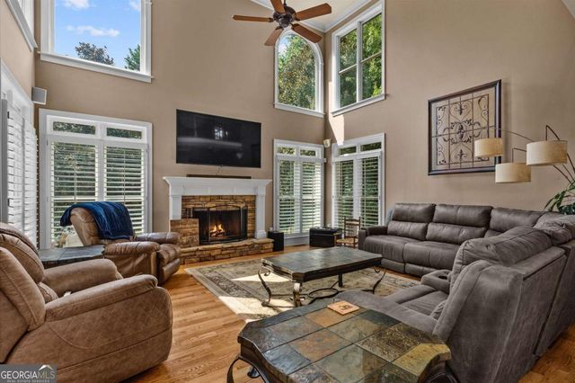 175 Timber Creek Lane, Acworth, GA 30101