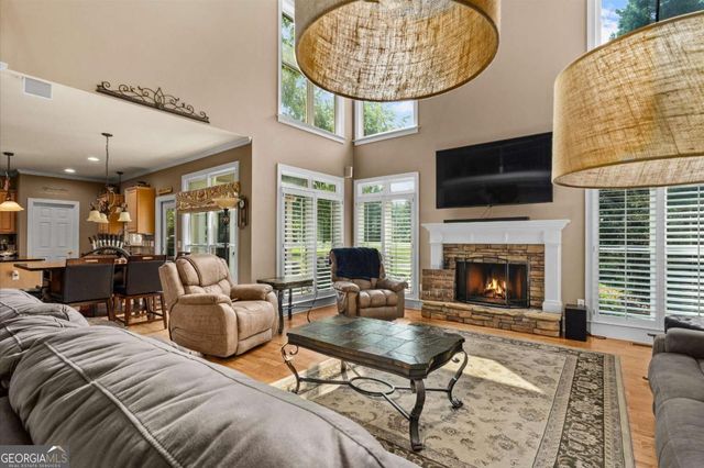175 Timber Creek Lane, Acworth, GA 30101