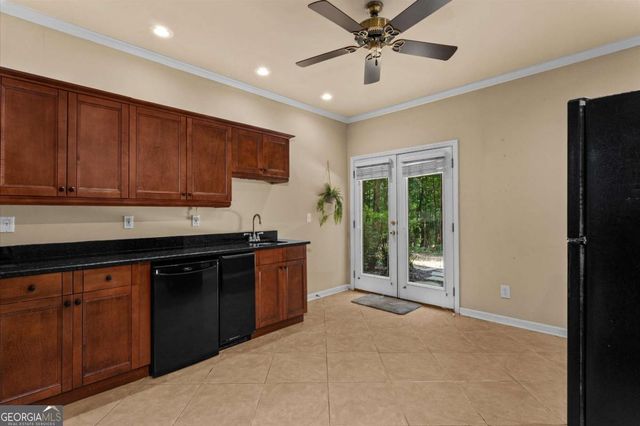 175 Timber Creek Lane, Acworth, GA 30101
